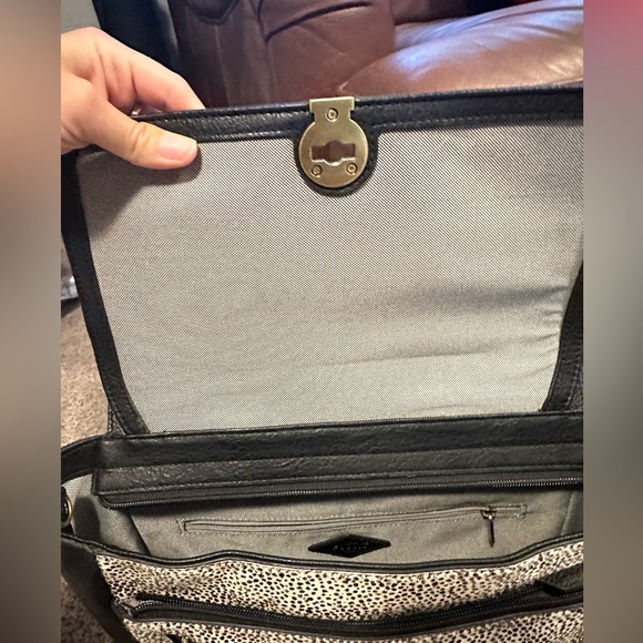 Fossil Amelia Backpack White Cheetah - Picture 4 of 7